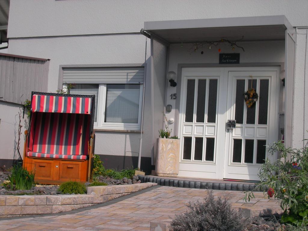 Haus Ellbogen Apartment Momlingen Exterior photo